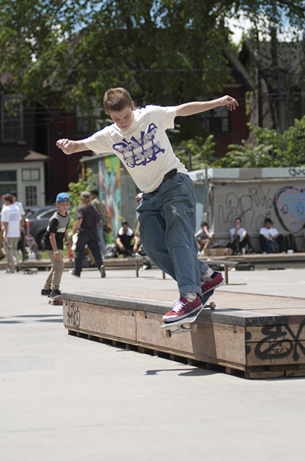 Розовый go skateboarding week. Tristan Funkhouser Skate Shoes. Тристан Фанкхаузер. T Funk Skater. Скейтер Тольятти Абу.