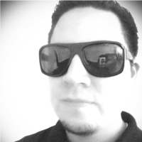 Ernie Flores